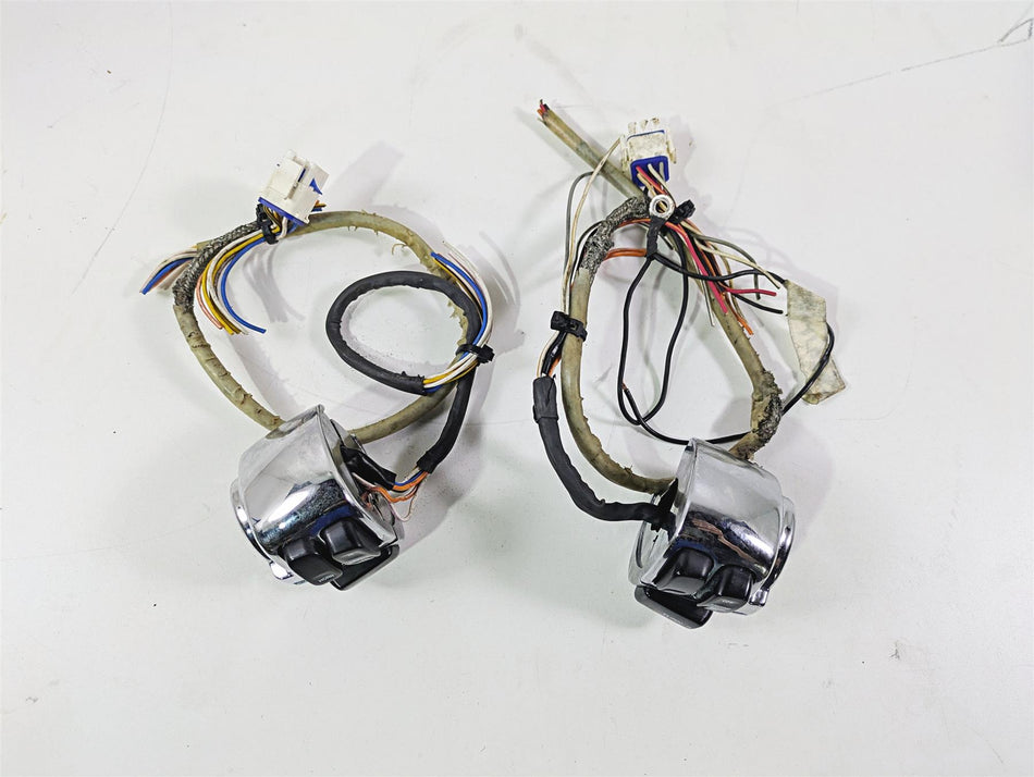 2002 Big Dog Pitbull Left Right Hand Chrome Control Switch Set Harley Style {{ shop.shopifyCountryName }} - Mototech271