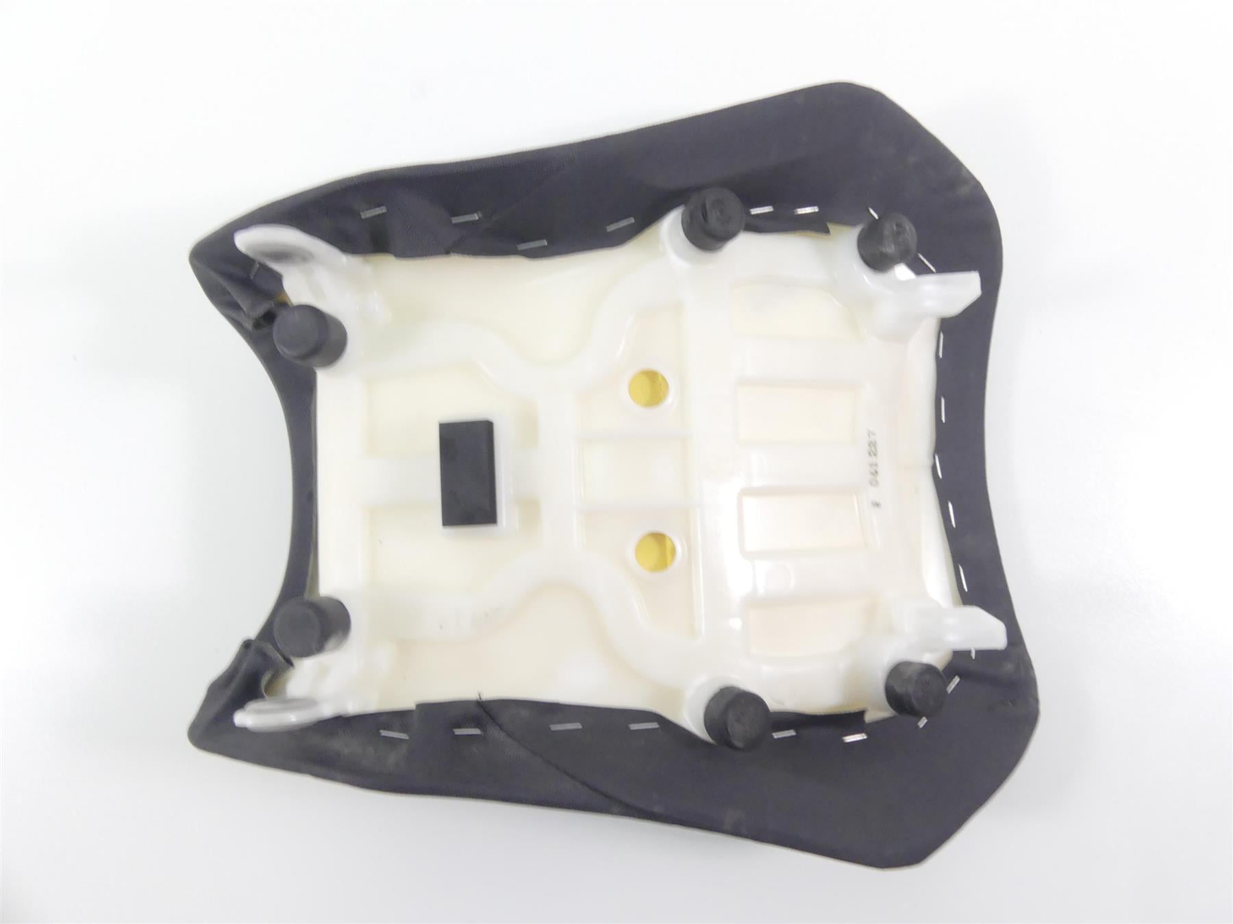 2022 Suzuki GSXR750 Front Rider Driver Seat Saddle - No Tears 45100-14J11-DW2 {{ shop.shopifyCountryName }} - Mototech271