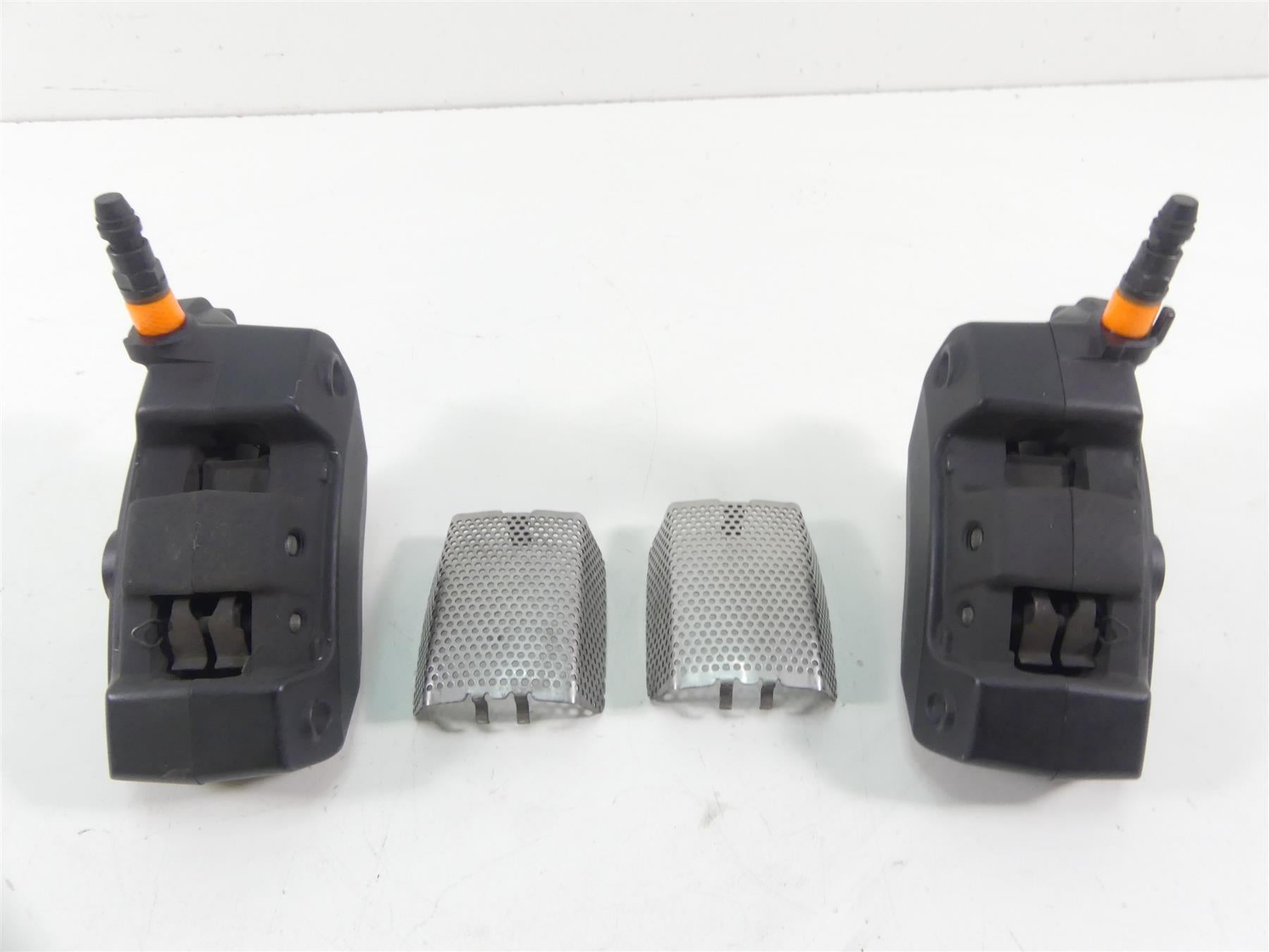 2012 Harley Touring FLHX Street Glide Front Brake Caliper Set 43027-08 44023-08 {{ shop.shopifyCountryName }} - Mototech271