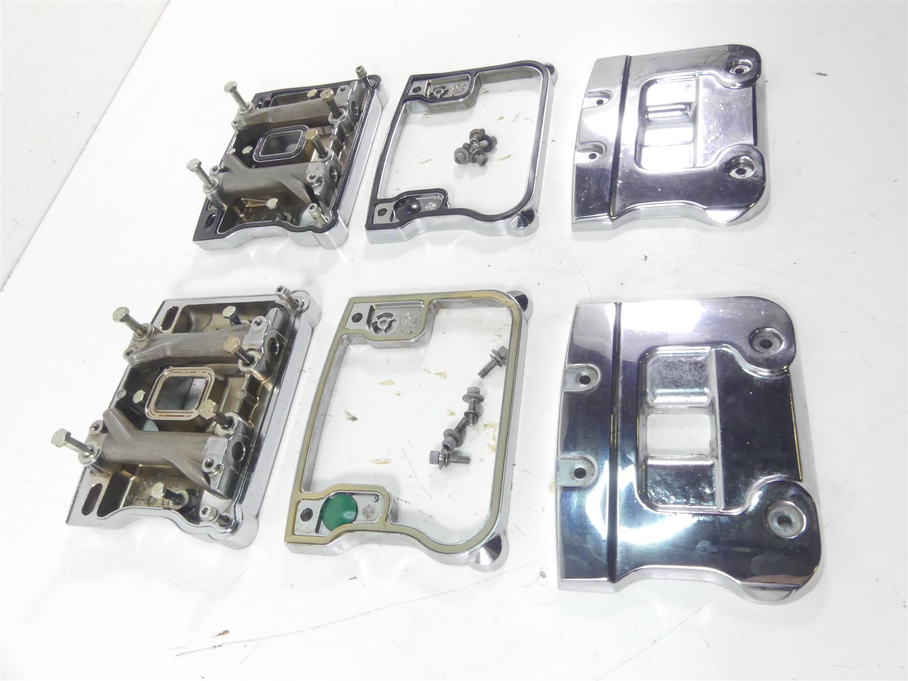 2000 Harley Dyna FXR4 CVO Super Glide Rocker Arms Box Cover Spacer Set 17360-83A {{ shop.shopifyCountryName }} - Mototech271