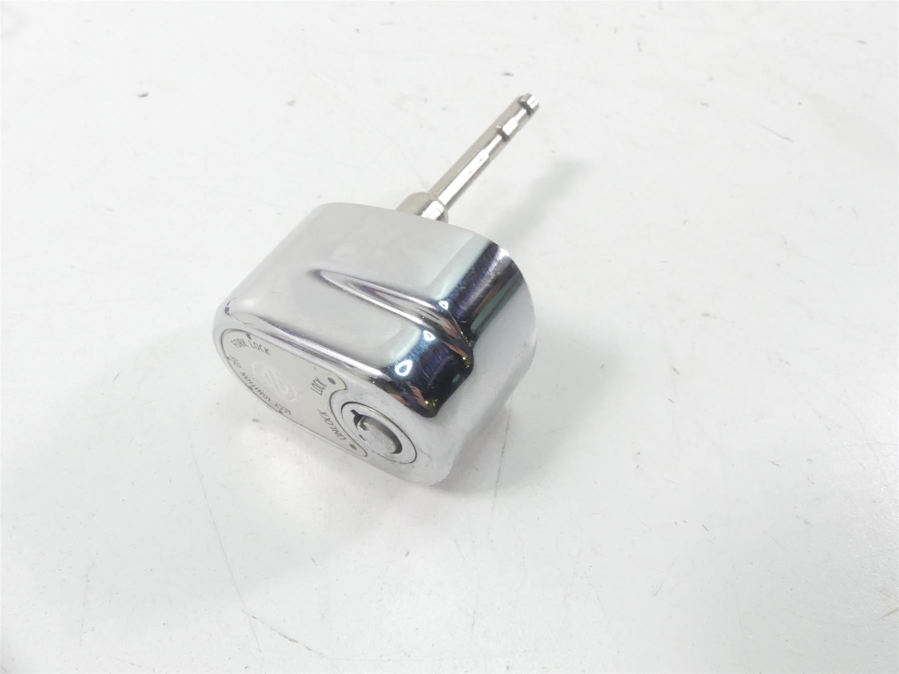 2014 Harley Touring FLHTK Electra Glide Ignition Knob Key Lock Set 71400017 {{ shop.shopifyCountryName }} - Mototech271