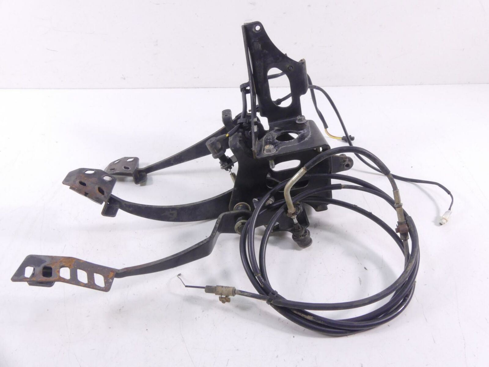 2016 Yamaha YXZ1000 R EPS Foot Brake Acceleration Pedal Set 2HC-F2548-00-00 {{ shop.shopifyCountryName }} - Mototech271