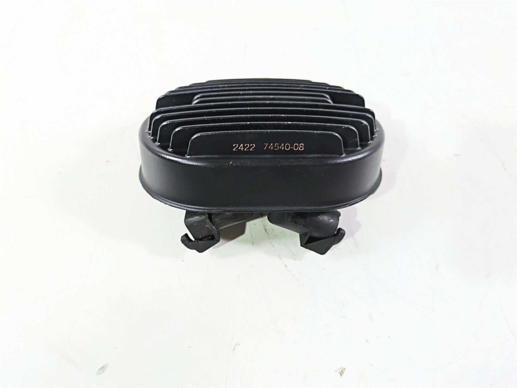 2008 Harley FLSTSB Cross Bones Rectifier Voltage Regulator 74540-08 {{ shop.shopifyCountryName }} - Mototech271