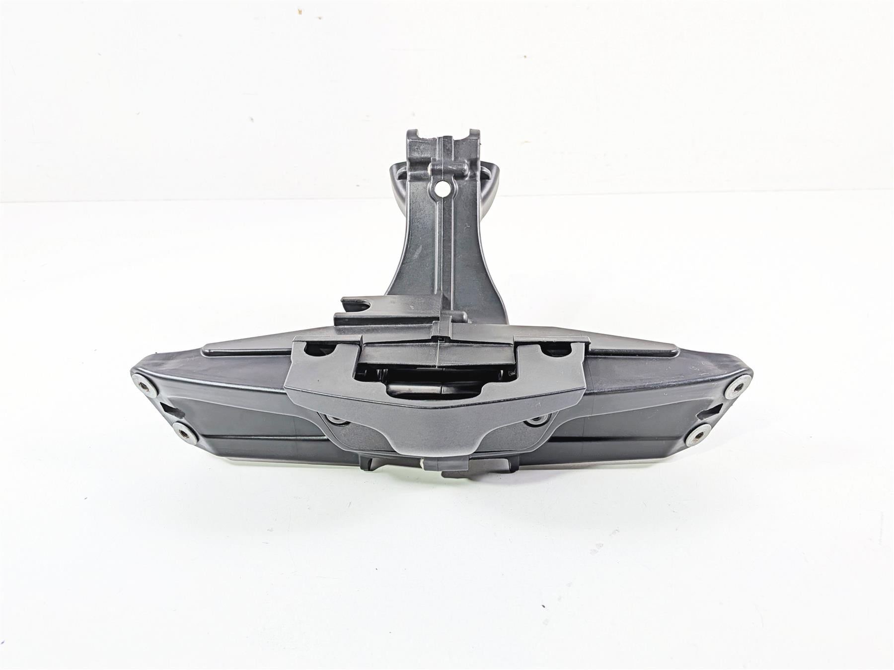 2018 Aprilia RSV4 RR Front Stay Bracket Holder Mount L 2B001562 R 2B002001 {{ shop.shopifyCountryName }} - Mototech271
