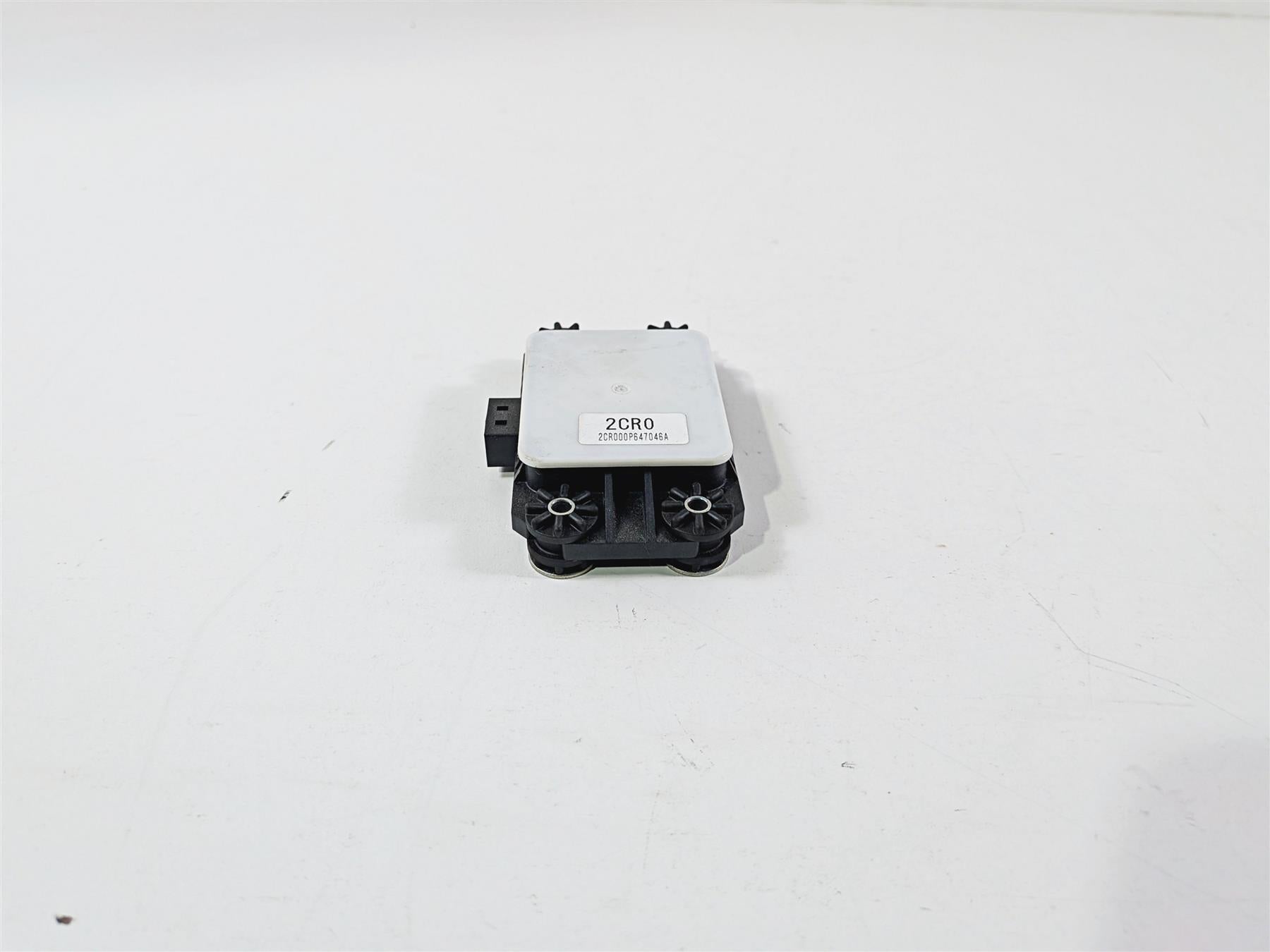 2016 Yamaha YZF R1 RN32 Traction Control Electrical 2 Inertial Measure 2CR-8593A-00-00 {{ shop.shopifyCountryName }} - Mototech271