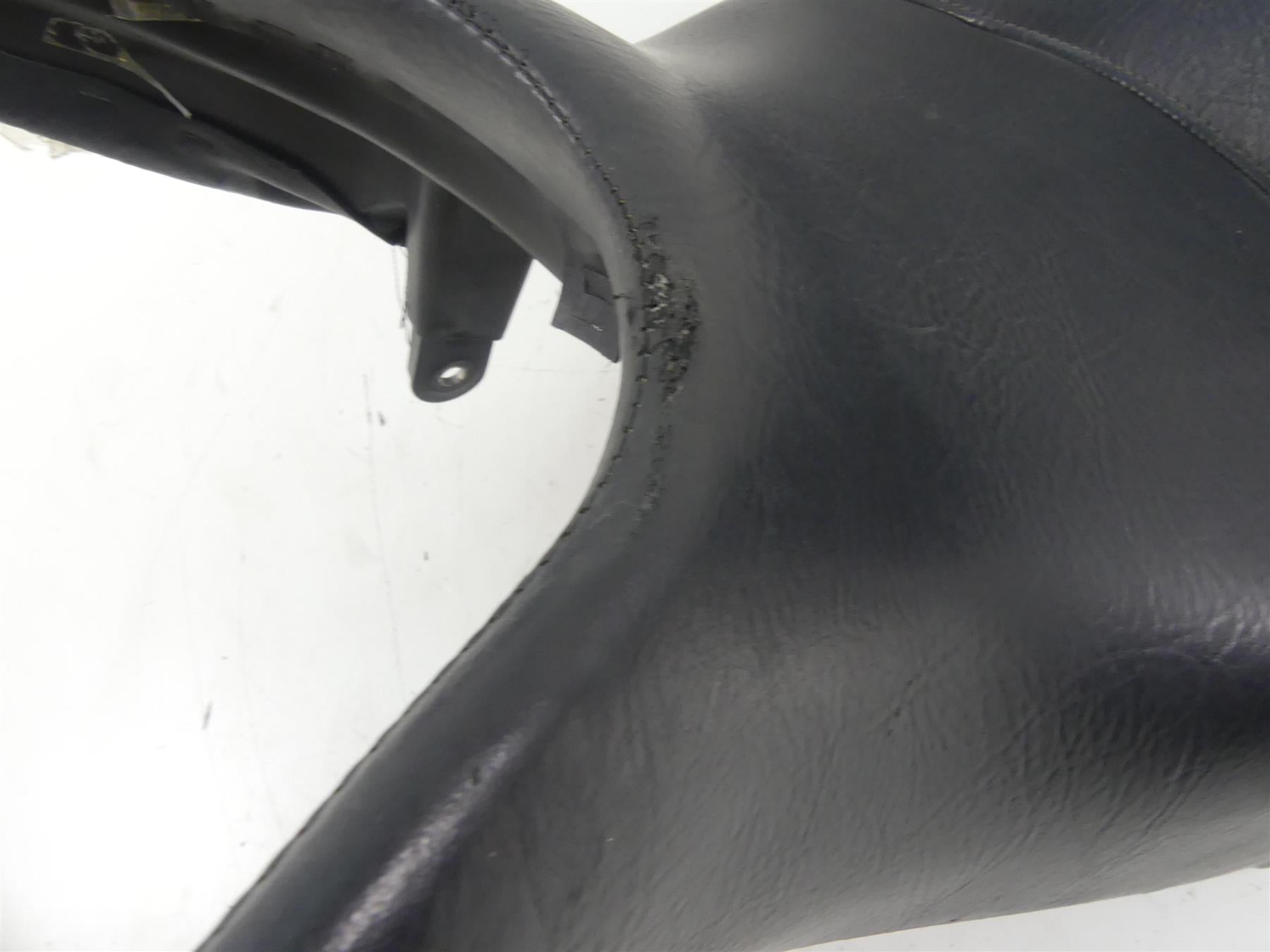 2012 Victory Cross Country Rider Driver Rider Dual Seat Saddle - Read 5438107 {{ shop.shopifyCountryName }} - Mototech271