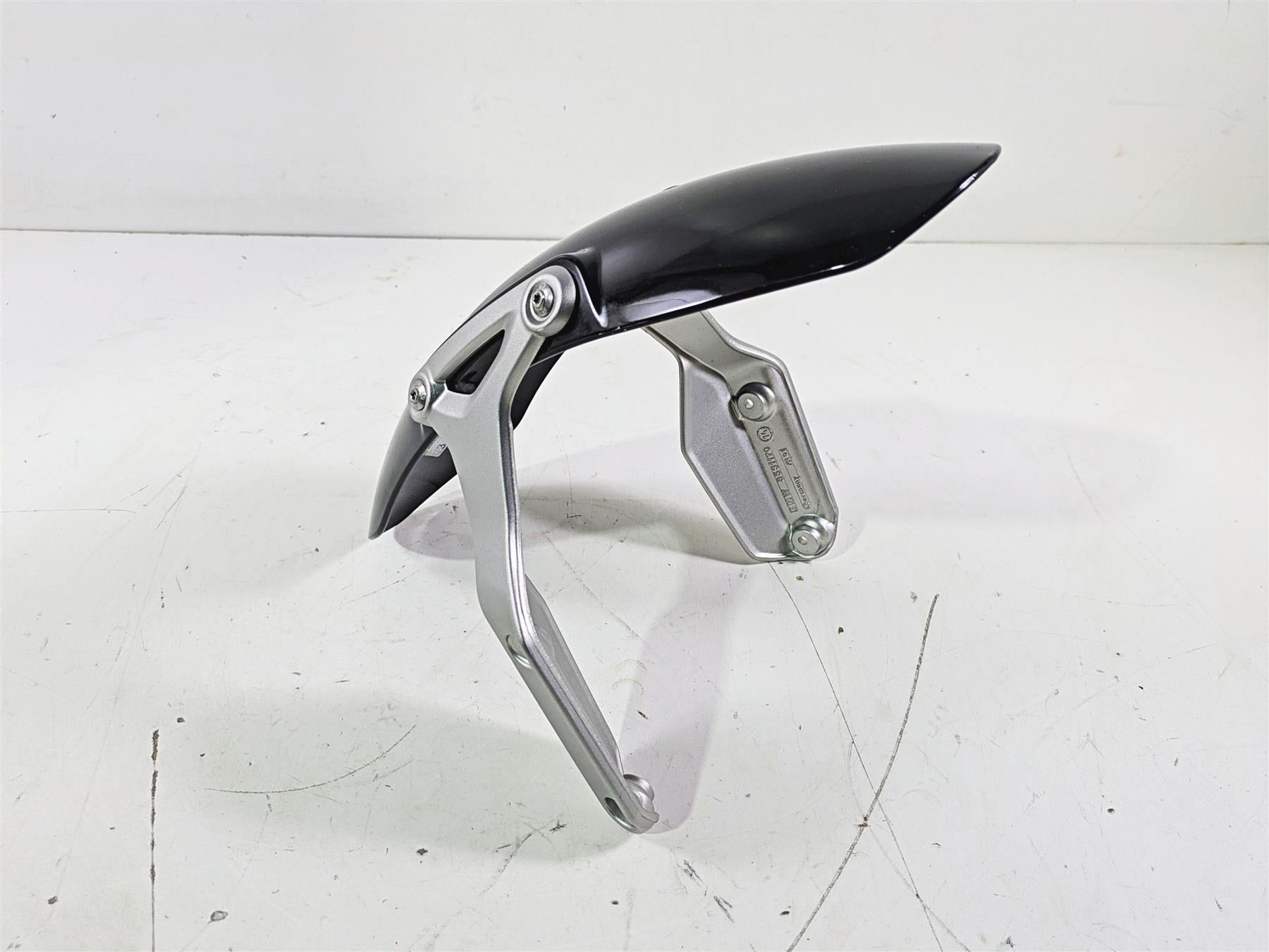 2015 BMW R nineT K21 Front Fender & Mounts Set 46618528968 46618531166 {{ shop.shopifyCountryName }} - Mototech271
