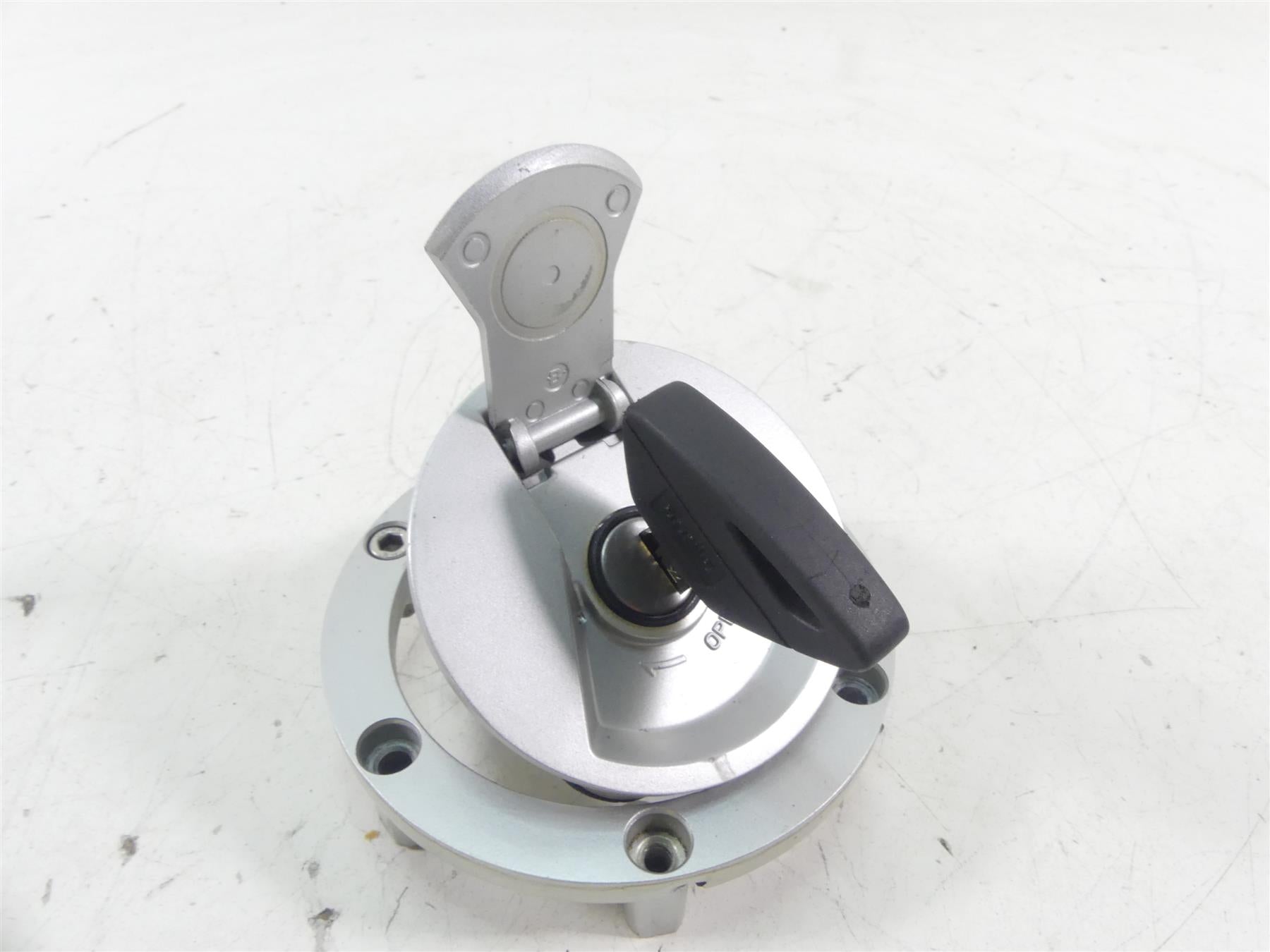 2021 Aprilia RS 660 Cdi Speedometer 3K Ignition Switch Key Set 2D000554 CM301806 {{ shop.shopifyCountryName }} - Mototech271