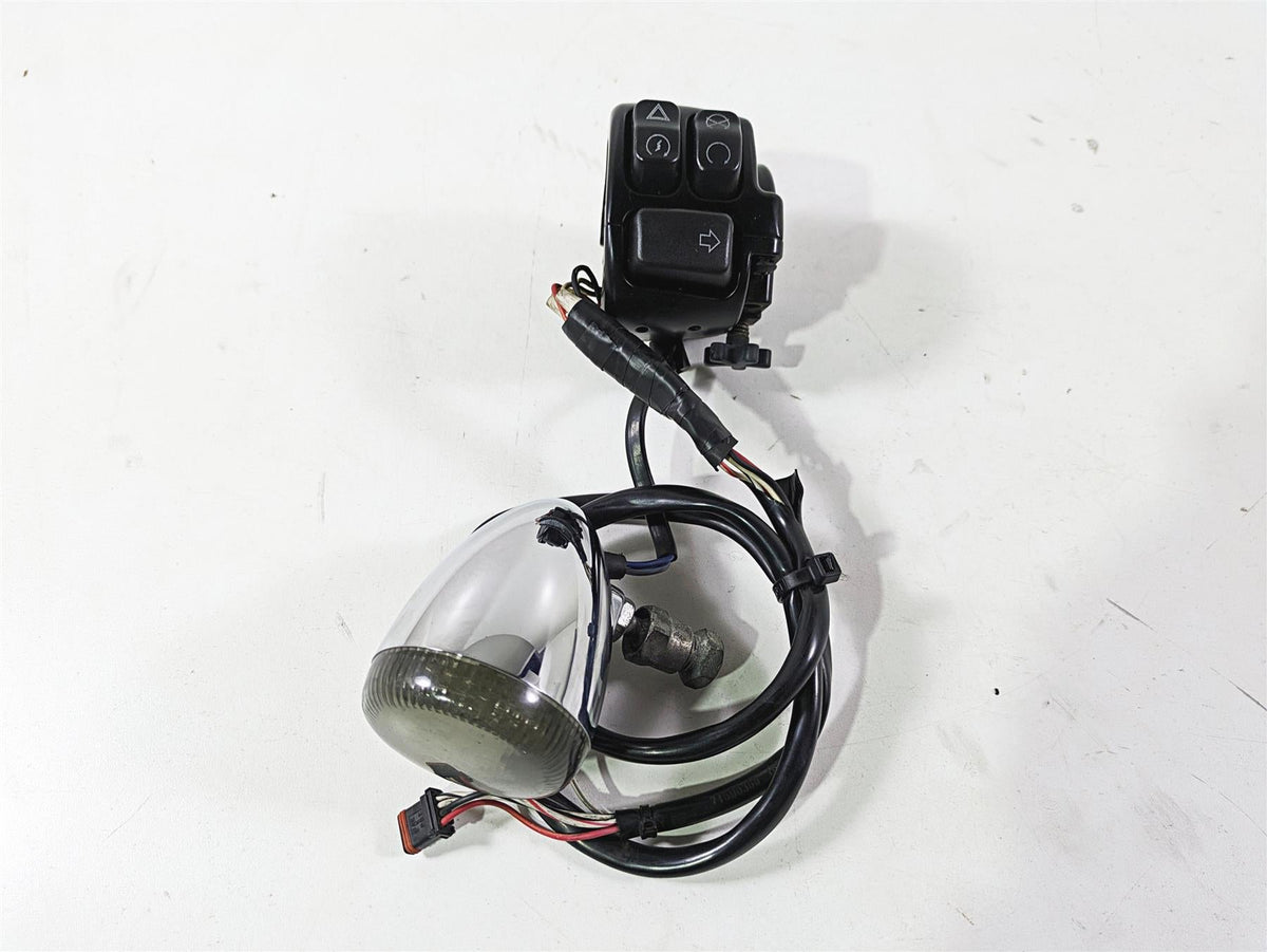 2017 Harley Dyna FXDB Street Bob Right Control Switch & Blinker -READ 71500360 {{ shop.shopifyCountryName }} - Mototech271