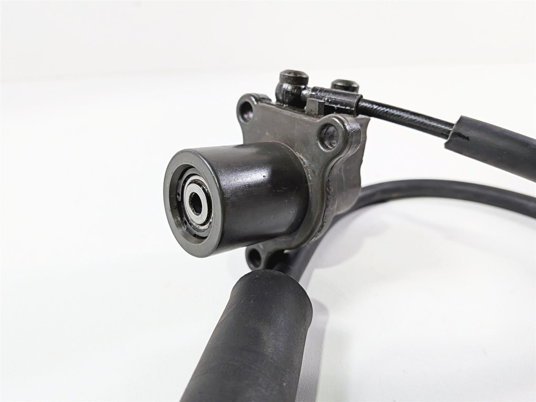 2002 BMW K1200LT 89V3 Clutch Slave Cylinder - Tested 21522333433 {{ shop.shopifyCountryName }} - Mototech271
