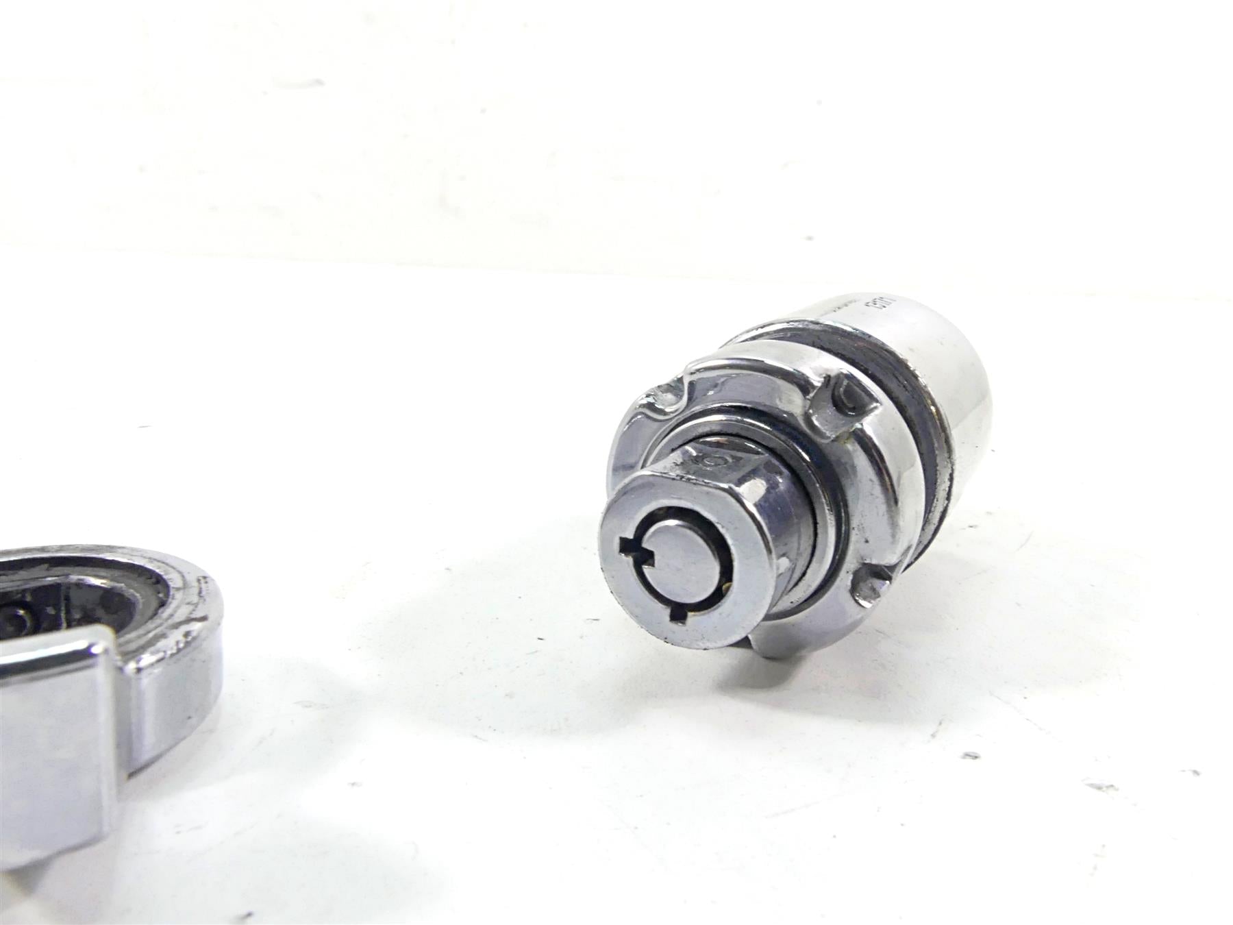 2011 Harley Softail FXS Blackline Ignition Switch - No Key - Vin 71792-11A {{ shop.shopifyCountryName }} - Mototech271
