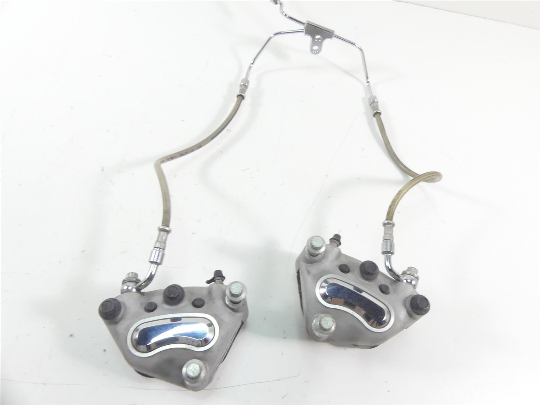 2007 Harley Touring FLHTCU SE CVO Electra Glide Front Brake Caliper Set 44381-99 {{ shop.shopifyCountryName }} - Mototech271