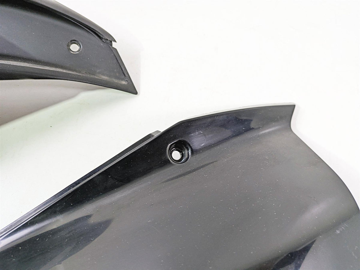 2020 KTM 1290 Super Adventure R Right Tank Fairing Cover Set 60708051000 {{ shop.shopifyCountryName }} - Mototech271