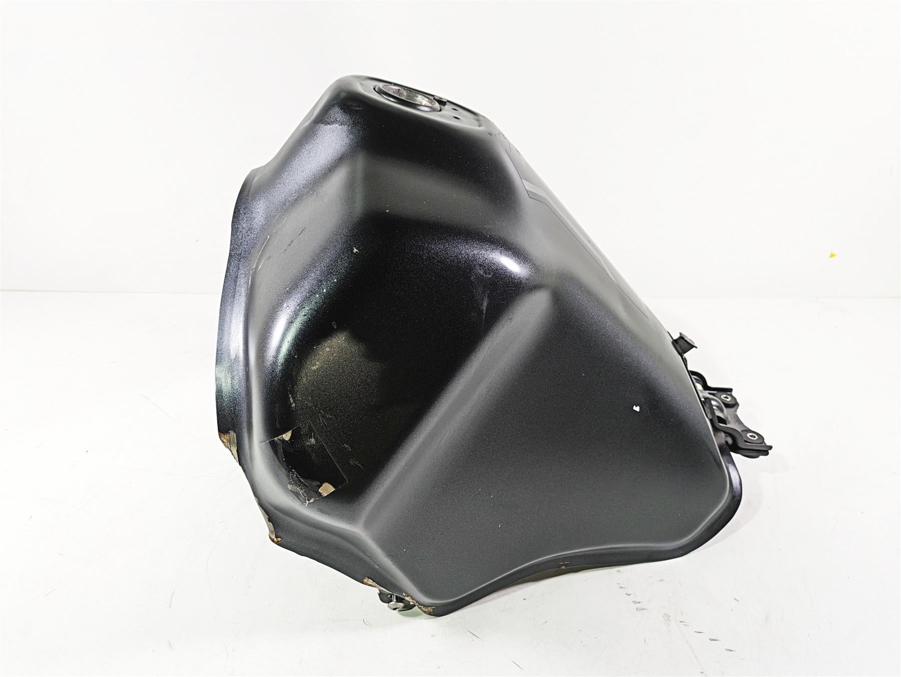 2023 Kawasaki KLR KL 650 Adventure Fuel Gas Petrol Tank - Dented 51001-0903 {{ shop.shopifyCountryName }} - Mototech271