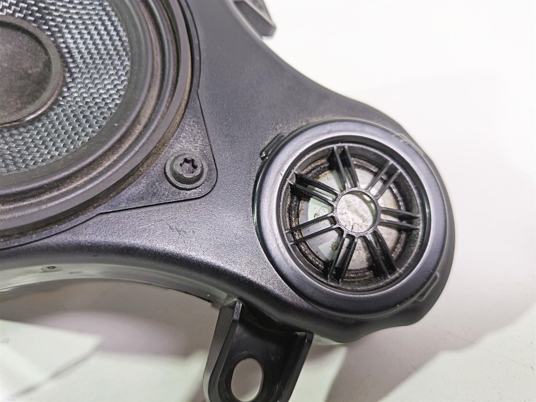 2014 BMW K1600 GTL K48 Front Left Audio Speaker & Housing 65137727881 {{ shop.shopifyCountryName }} - Mototech271