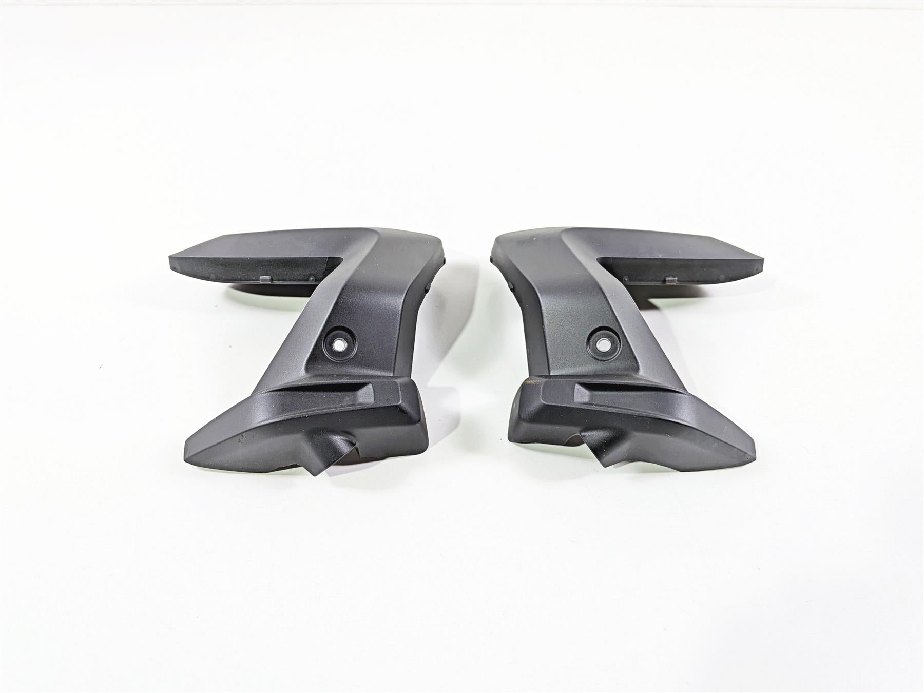 2023 BMW R1250RT RTP K52 Ignition Coil Cover Fairing Set 11128394386 11128394385 {{ shop.shopifyCountryName }} - Mototech271