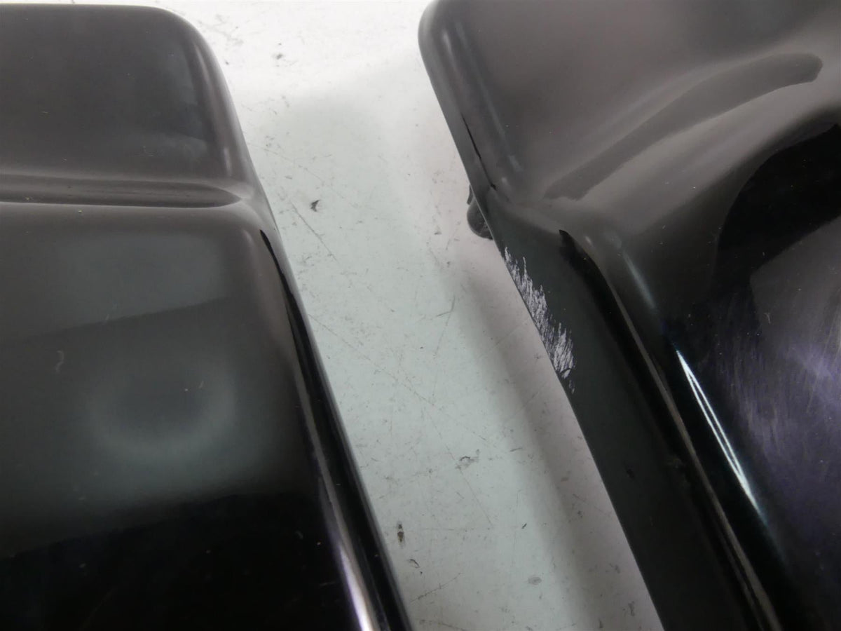 2005 Harley Touring CVO FLHTCSE Electra Glide Left Right Side Cover Set 66620-05 {{ shop.shopifyCountryName }} - Mototech271