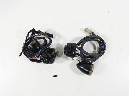 2008 Harley FLSTSB Cross Bones Left Right Control Switch Blinker Set 71682-06A {{ shop.shopifyCountryName }} - Mototech271