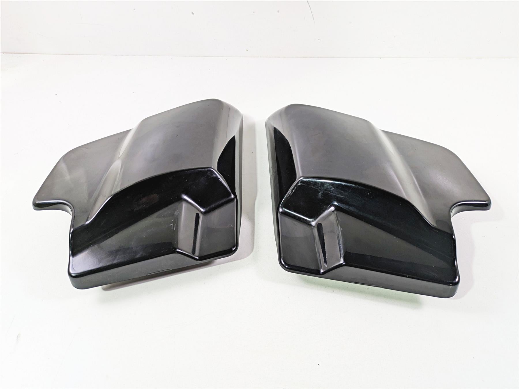 2021 Harley Touring FLTRX Road Glide Side Cover Fairing Set 66250-09 66048-09A {{ shop.shopifyCountryName }} - Mototech271