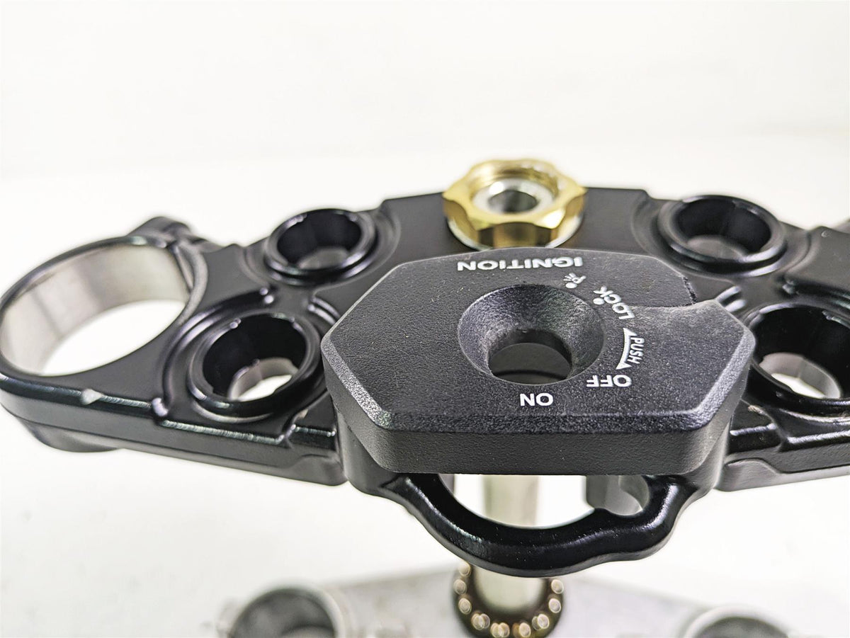 2018 Suzuki GSX1300 R Hayabusa Upper Lower Triple Tree Set 51410-24F50 {{ shop.shopifyCountryName }} - Mototech271