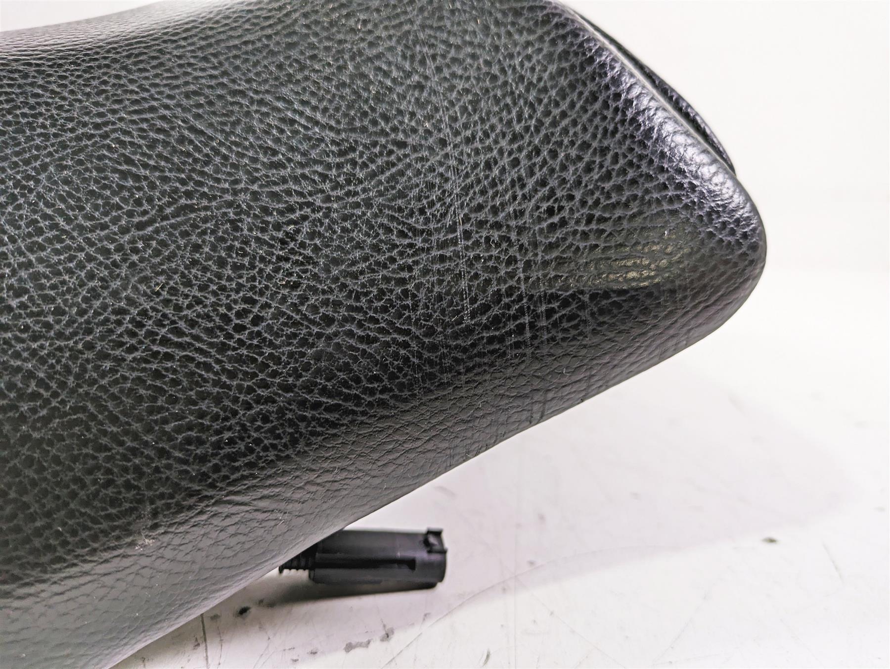 2014 BMW R1200 RT RTW K52 Front Heated Seat Saddle 52538544784 {{ shop.shopifyCountryName }} - Mototech271