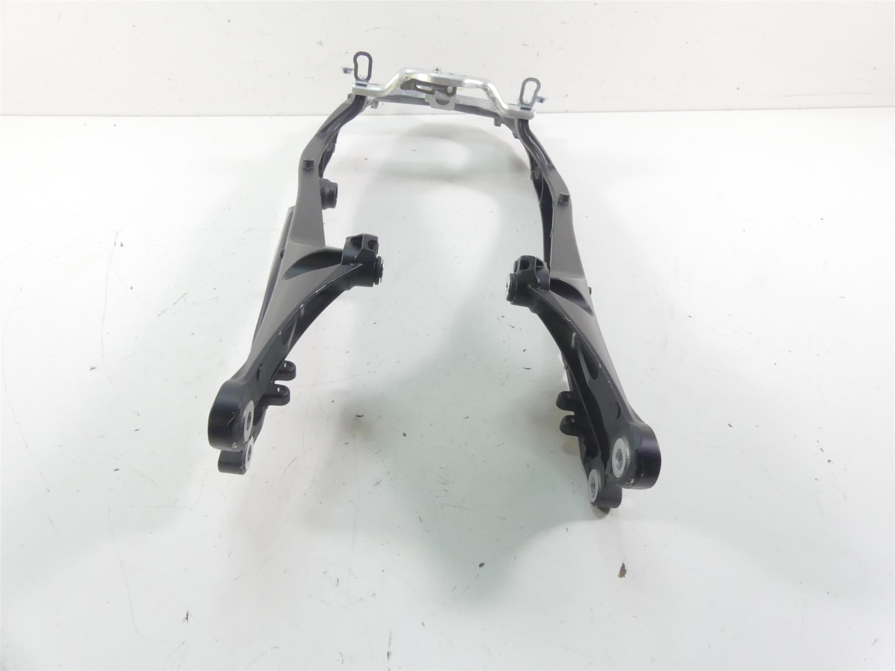 2021 Honda CBR600RR Straight Rear Subframe Sub Frame 50200-MJC-L11 {{ shop.shopifyCountryName }} - Mototech271