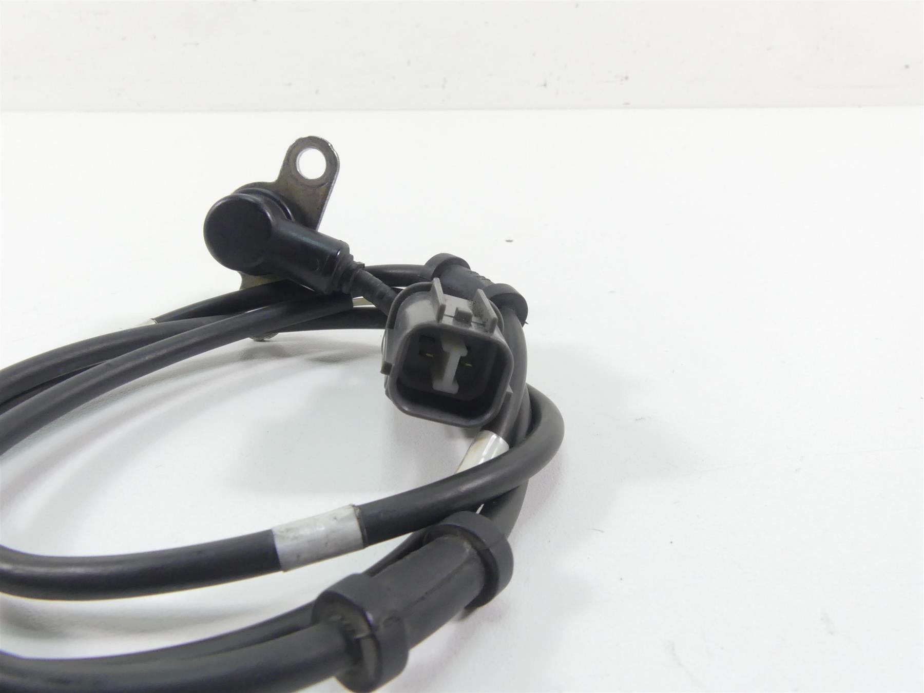 2012 Kawasaki ZX1400 ZX14R Ninja Rear Wheel Speed Sensor 21176-0060 {{ shop.shopifyCountryName }} - Mototech271