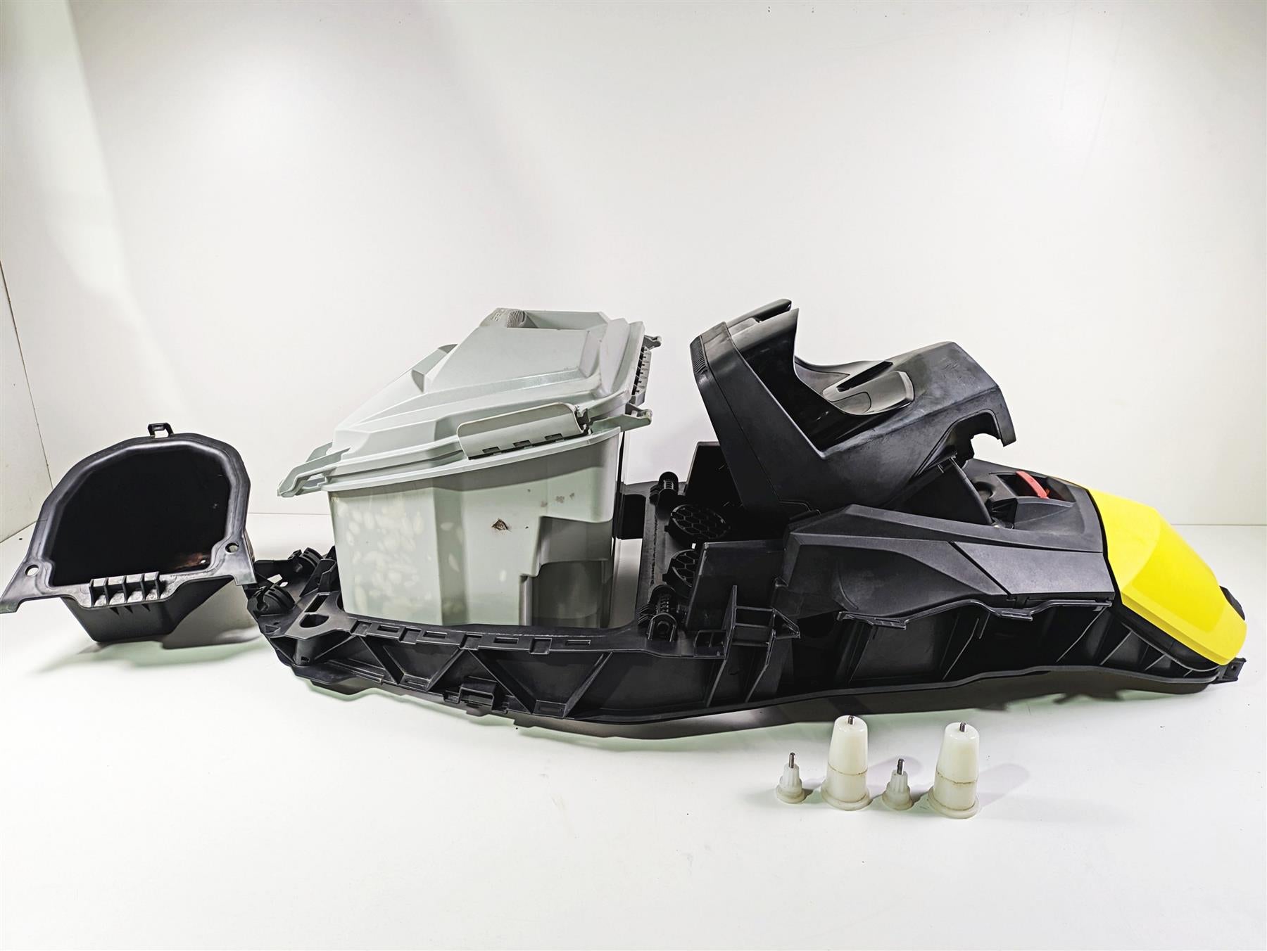 2010 Sea-Doo 4-Tec RXT 215 Center Storage Deck Cover Fairing 291003017 291004595 {{ shop.shopifyCountryName }} - Mototech271