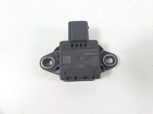 2018 BMW S1000XR K49 Bosch Rotational Speed Sensor Module 61358388688 | Mototech271
