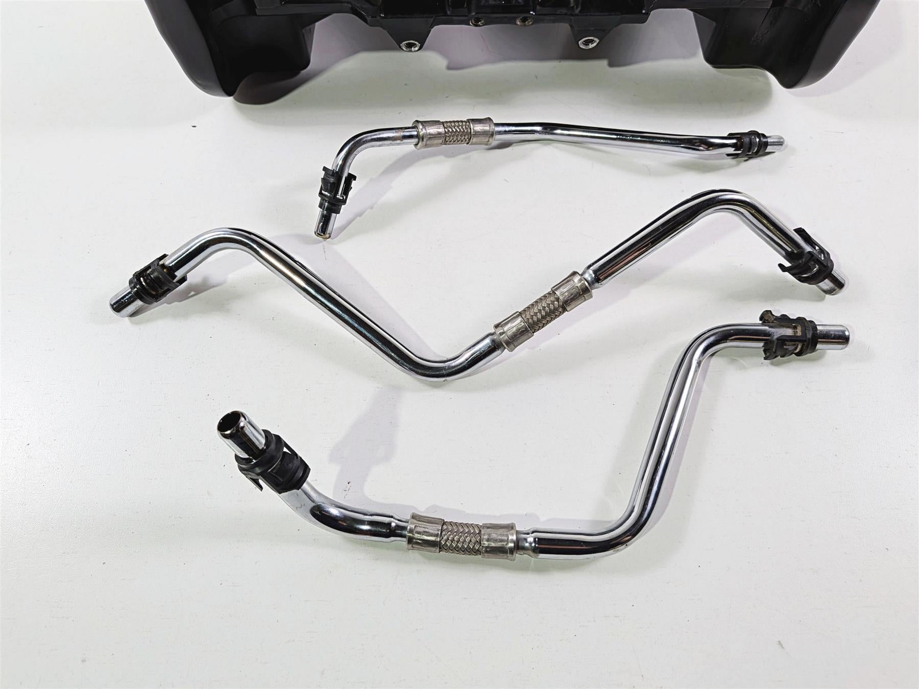 2014 Harley FXSB Softail Breakout Oil Tank Reservoir & Lines 62500015-Mototech271