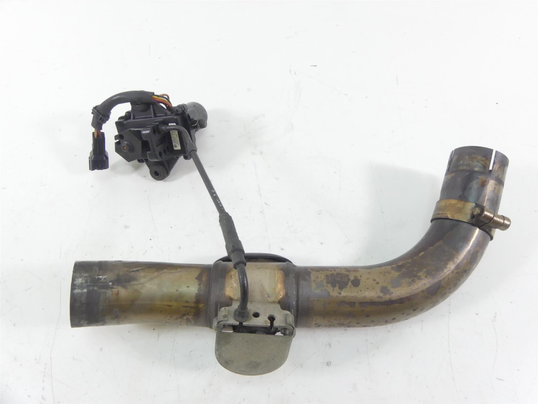2011 Ducati Hypermotard 1100 SP Exhaust Mid Pipe & Servo Motor 59340301A {{ shop.shopifyCountryName }} - Mototech271
