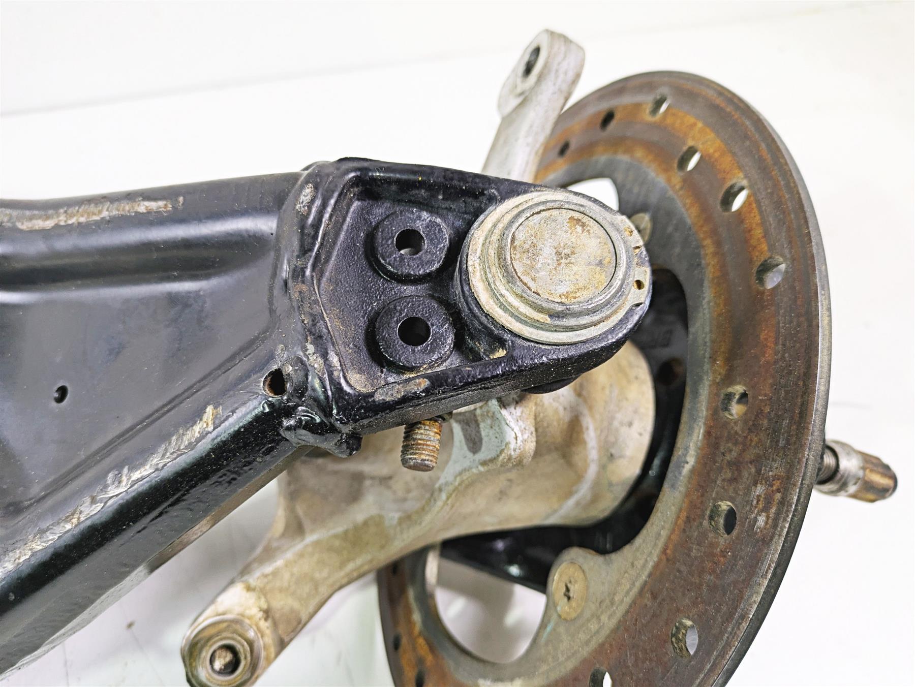 2019 Can Am Maverick X3 XRS Turbo R Front Left Control Arm Knee 72" 703501053 {{ shop.shopifyCountryName }} - Mototech271