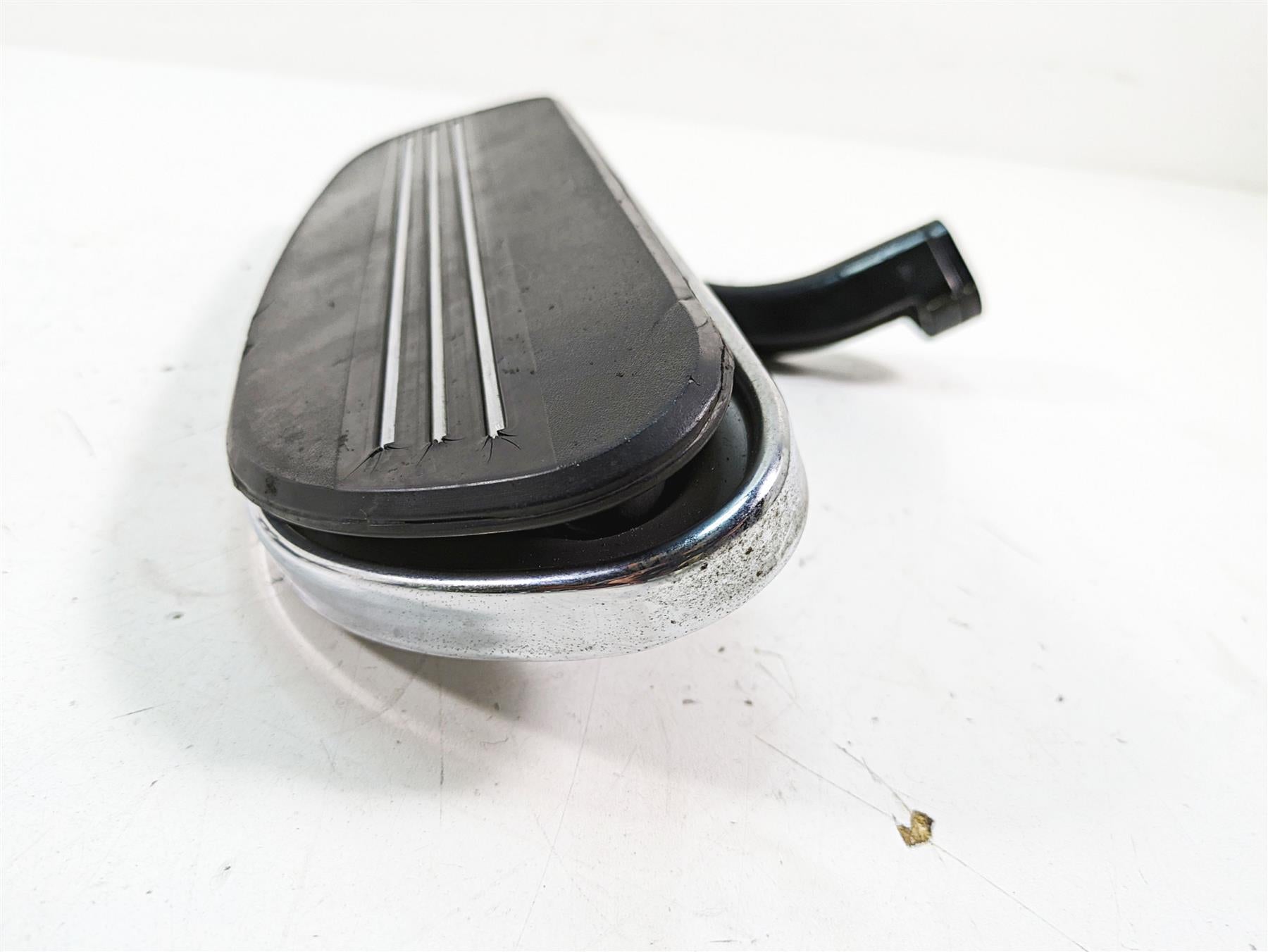 2013 Harley Touring FLHX Street Glide Right Floor Board Mount Set -Read 50683-04 {{ shop.shopifyCountryName }} - Mototech271