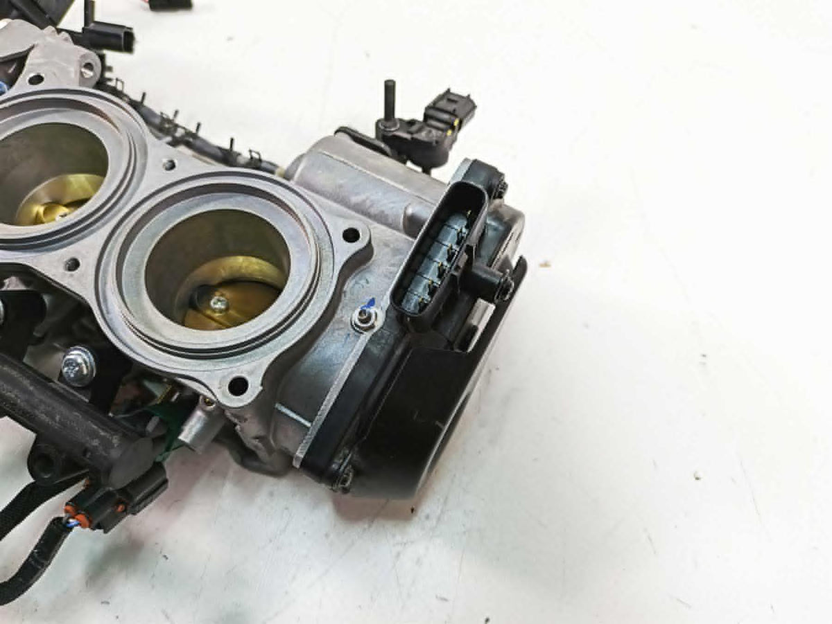 2018 Kawasaki ZX1002 Ninja H2 SX Throttle Body Bodies 16163-0932 16163-1139 {{ shop.shopifyCountryName }} - Mototech271
