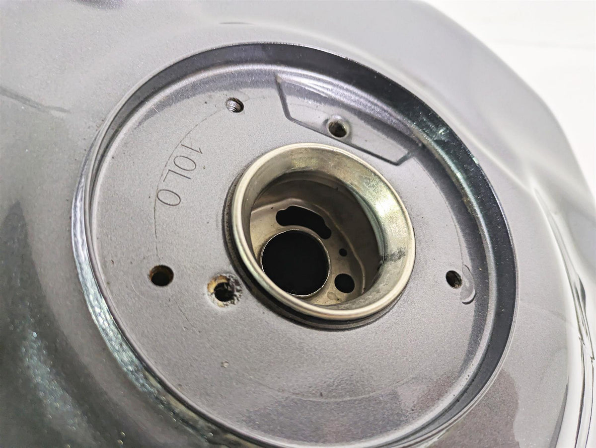 2023 Suzuki GSX1300 RR Hayabusa Fuel Gas Petrol Tank - Read 44100-10L00 {{ shop.shopifyCountryName }} - Mototech271