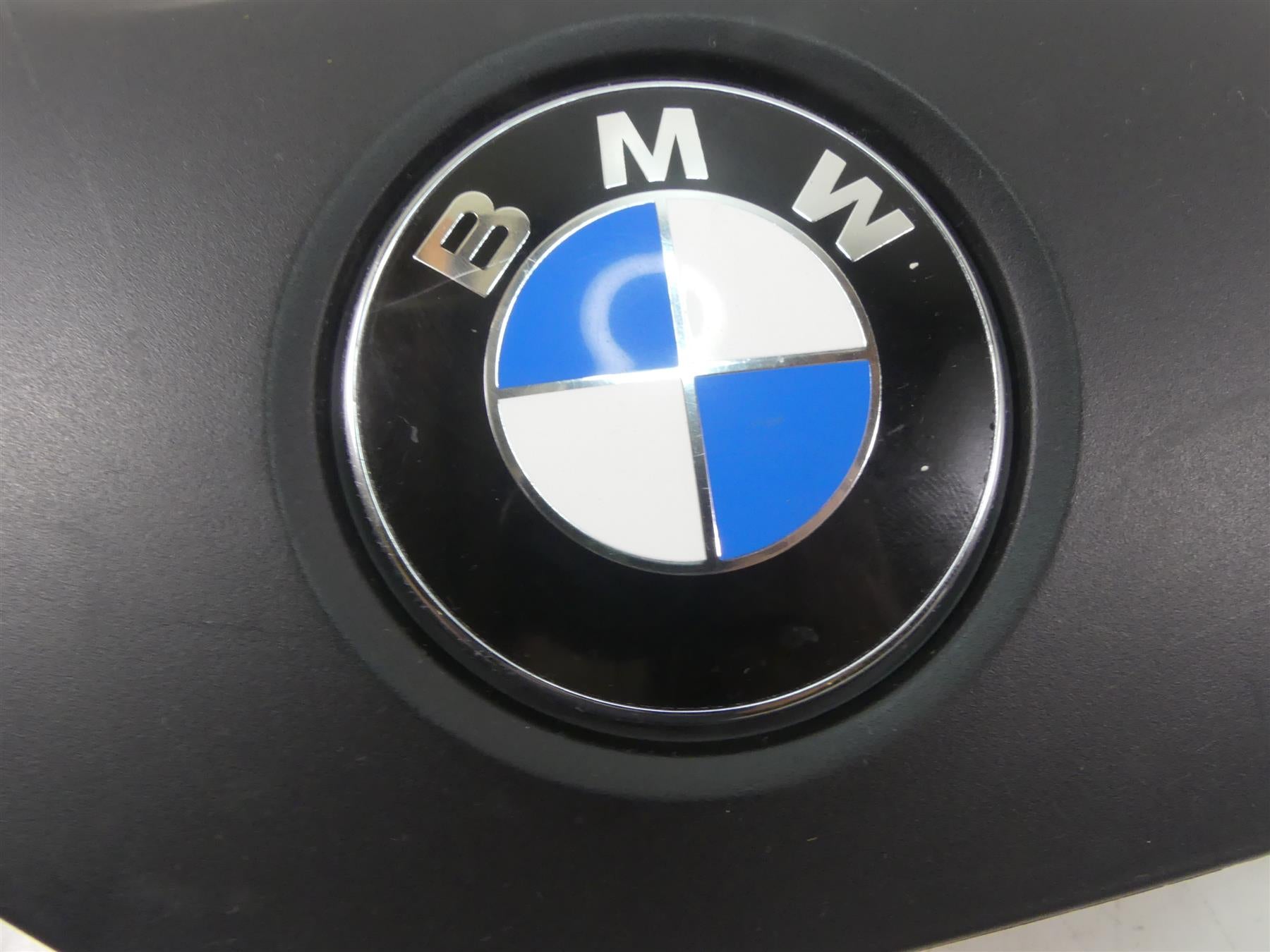 2011 BMW R1200GS K255 Adv Tank Right Side Cover Fairing & Emblem 46637706288 {{ shop.shopifyCountryName }} - Mototech271