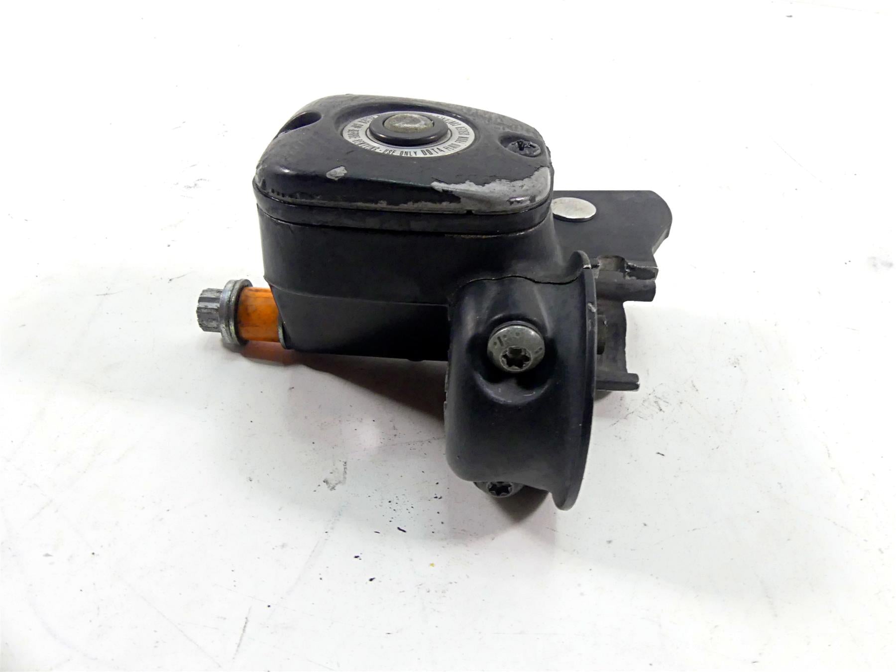 2011 Harley Softail FXS Blackline Front Brake Master Cylinder 9/16" 45029-11D {{ shop.shopifyCountryName }} - Mototech271