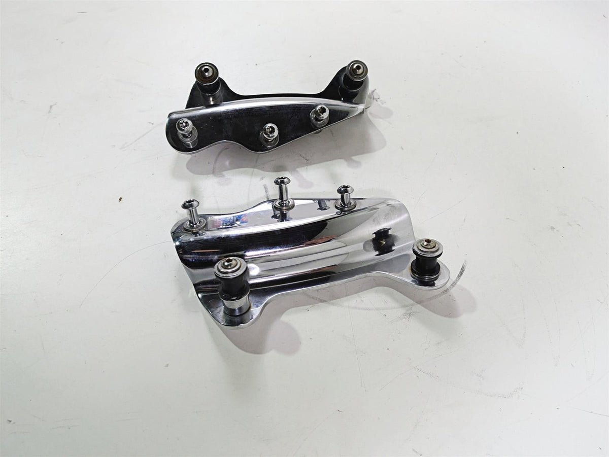 2010 Harley Touring FLHX Street Glide Chrome Quick Release Mount Set 52300353 {{ shop.shopifyCountryName }} - Mototech271