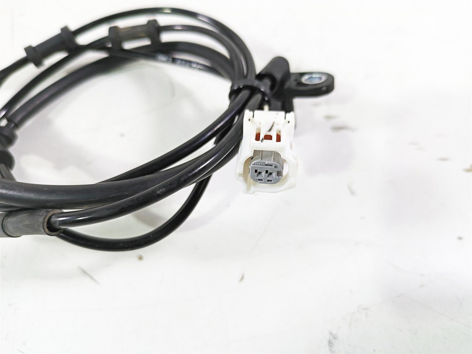 2021 Yamaha Tenere 700 XTZ7 Front Abs Brake Wheel Speed Sensor BW3-85970-02-00 {{ shop.shopifyCountryName }} - Mototech271