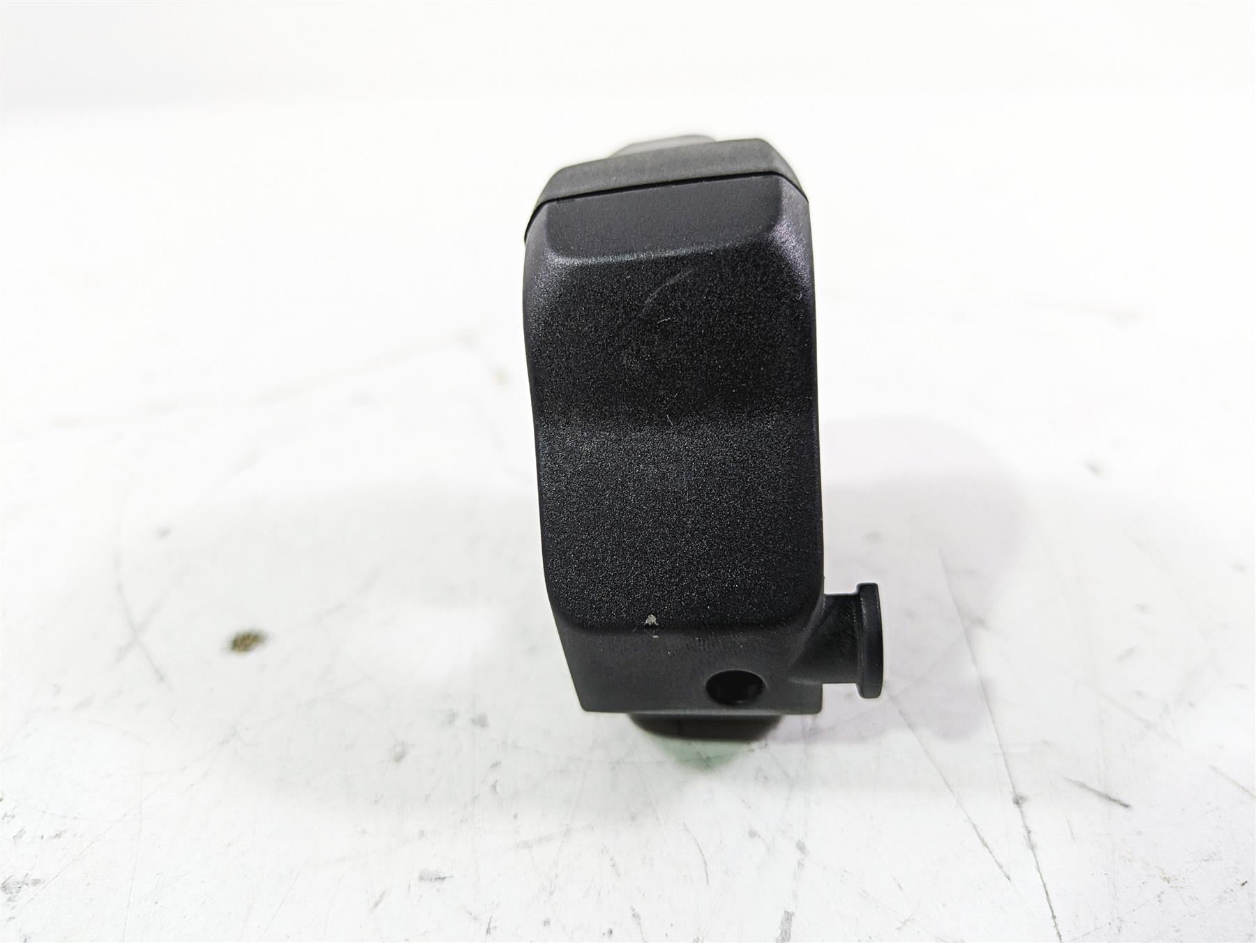 2014 BMW R1200 RT RTW K52 Right Hand Control Switch 61318546188 {{ shop.shopifyCountryName }} - Mototech271