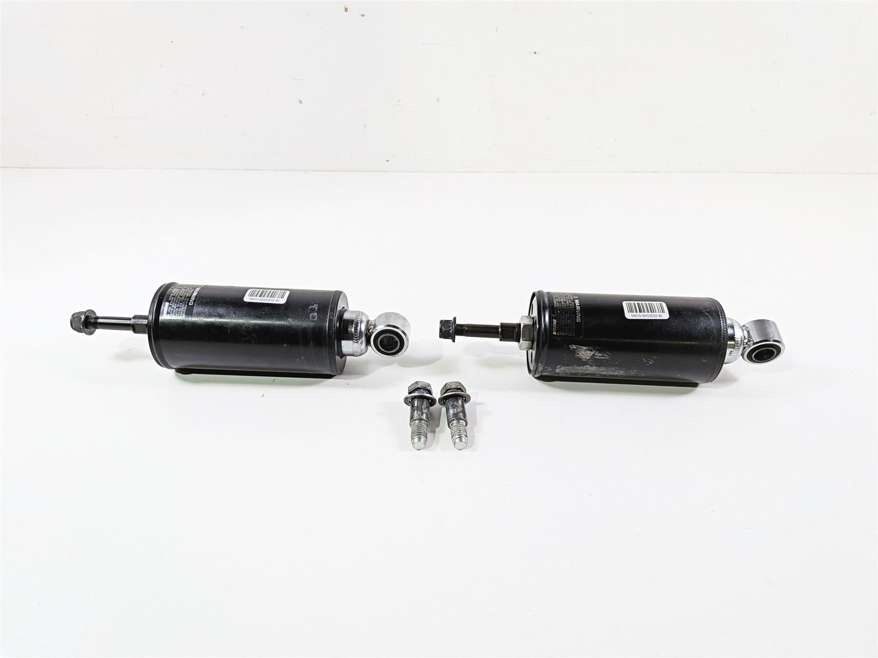 2009 Harley FXCWC Softail Rocker Showa Rear Shock Damper 8" Set 54510-09 {{ shop.shopifyCountryName }} - Mototech271