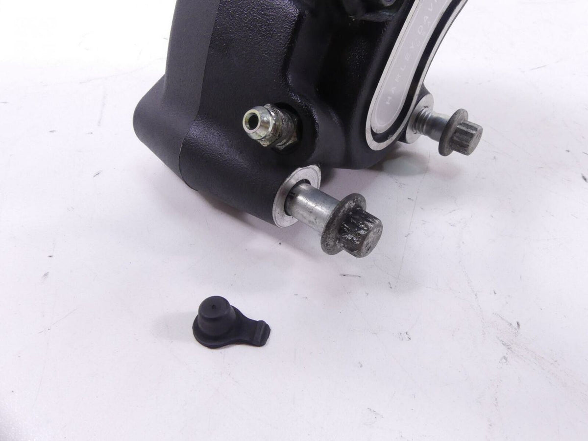 2017 Harley Dyna FXDB Street Bob Front Brake Caliper & Line 41300001 {{ shop.shopifyCountryName }} - Mototech271