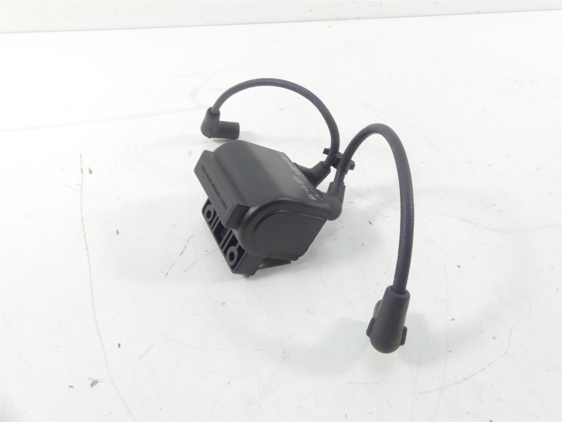 2000 Harley Dyna FXR4 CVO Super Glide Ignition Coil Wire Plug Set 31614-83A {{ shop.shopifyCountryName }} - Mototech271