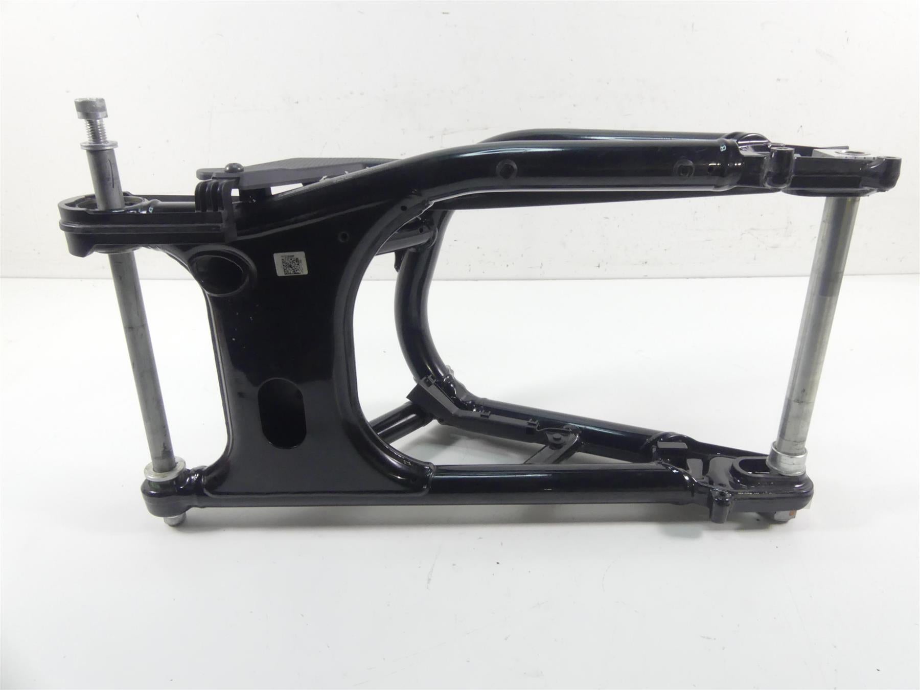 2022 Indian FTR1200 S Straight Rear Swingarm Swing Arm + Axle 1025419 {{ shop.shopifyCountryName }} - Mototech271