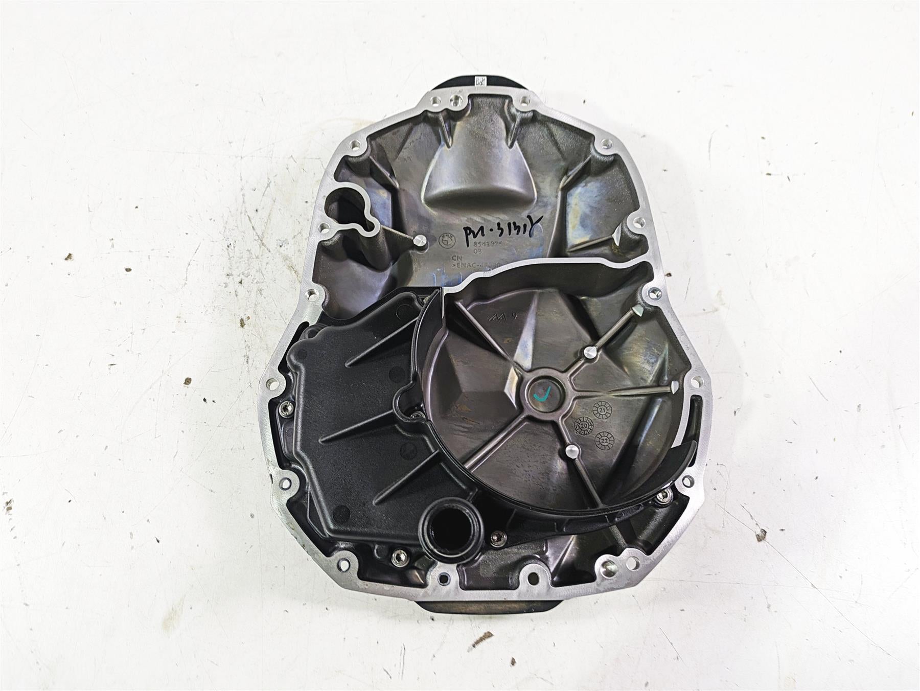 2022 BMW R1250 RT K052 Front Engine Motor Cover 11148523960 {{ shop.shopifyCountryName }} - Mototech271