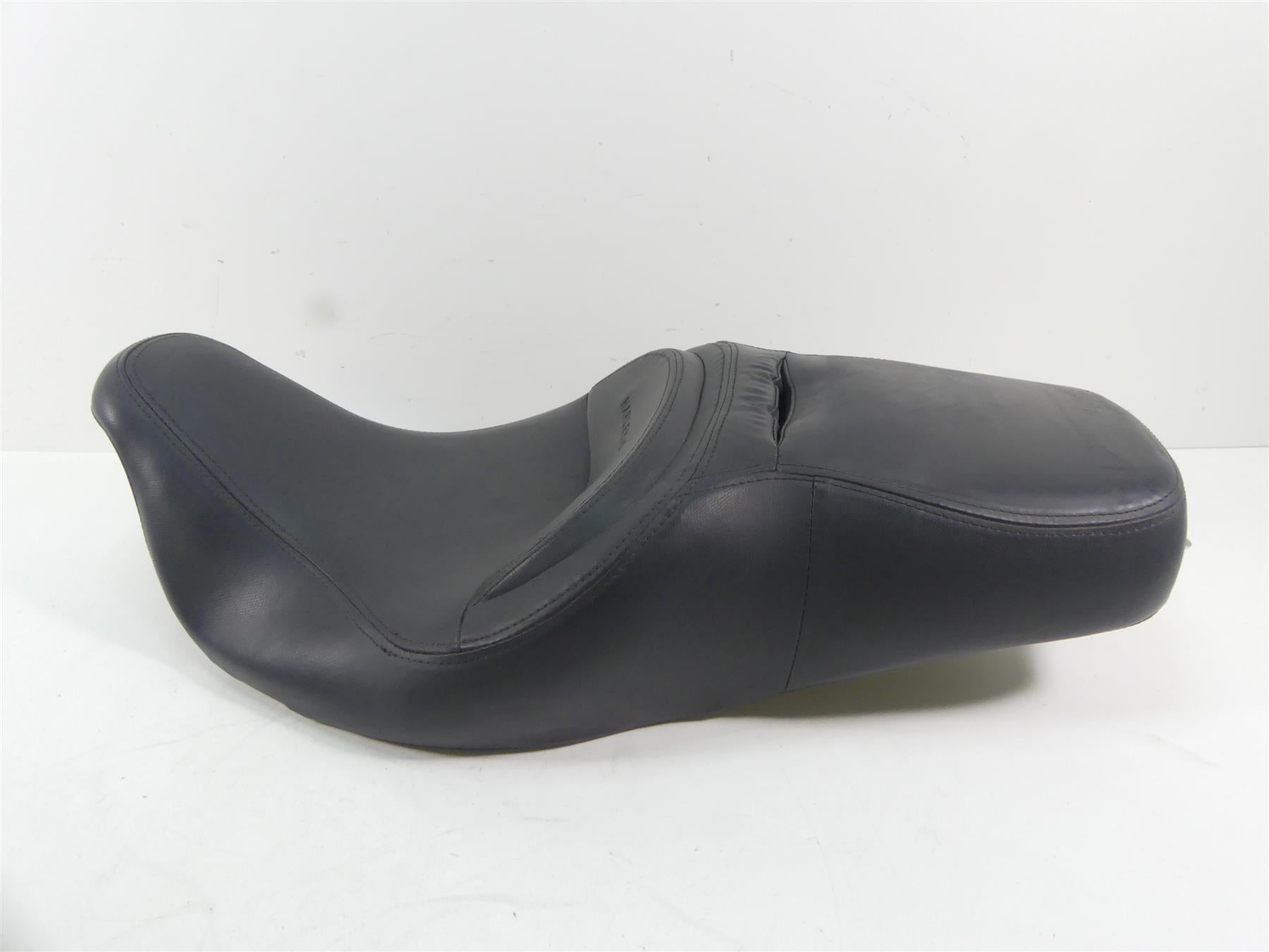 2004 Harley FLHTC SE CVO Electra Glide Seat Saddle & Rider Backrest 52690-04 {{ shop.shopifyCountryName }} - Mototech271