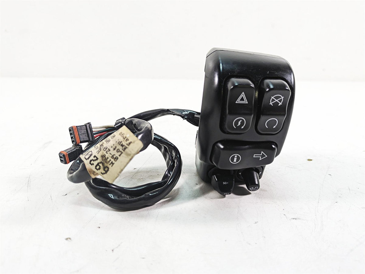 2014 Harley Touring FLHTK Electra Glide Right Hand Control Switch 71500130C {{ shop.shopifyCountryName }} - Mototech271