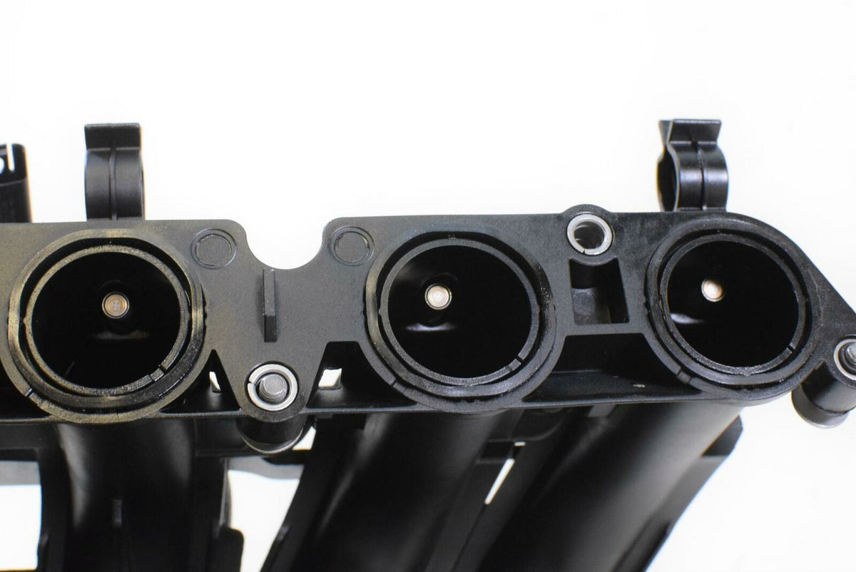2014 BMW K1600 GTL K48 Air Intake Manifold With Injectors 13717712328 {{ shop.shopifyCountryName }} - Mototech271