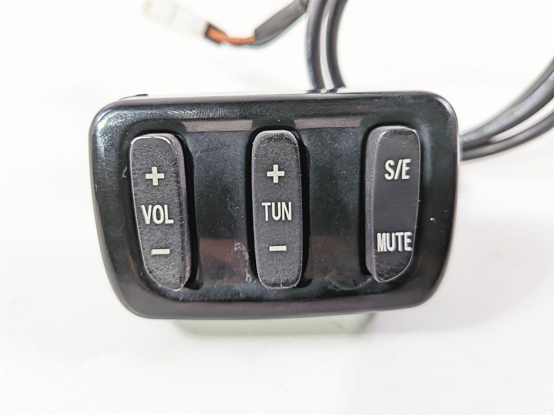 2013 Victory Vision Tour Left Hand Audio Control Volume Switch -READ 4013050 {{ shop.shopifyCountryName }} - Mototech271