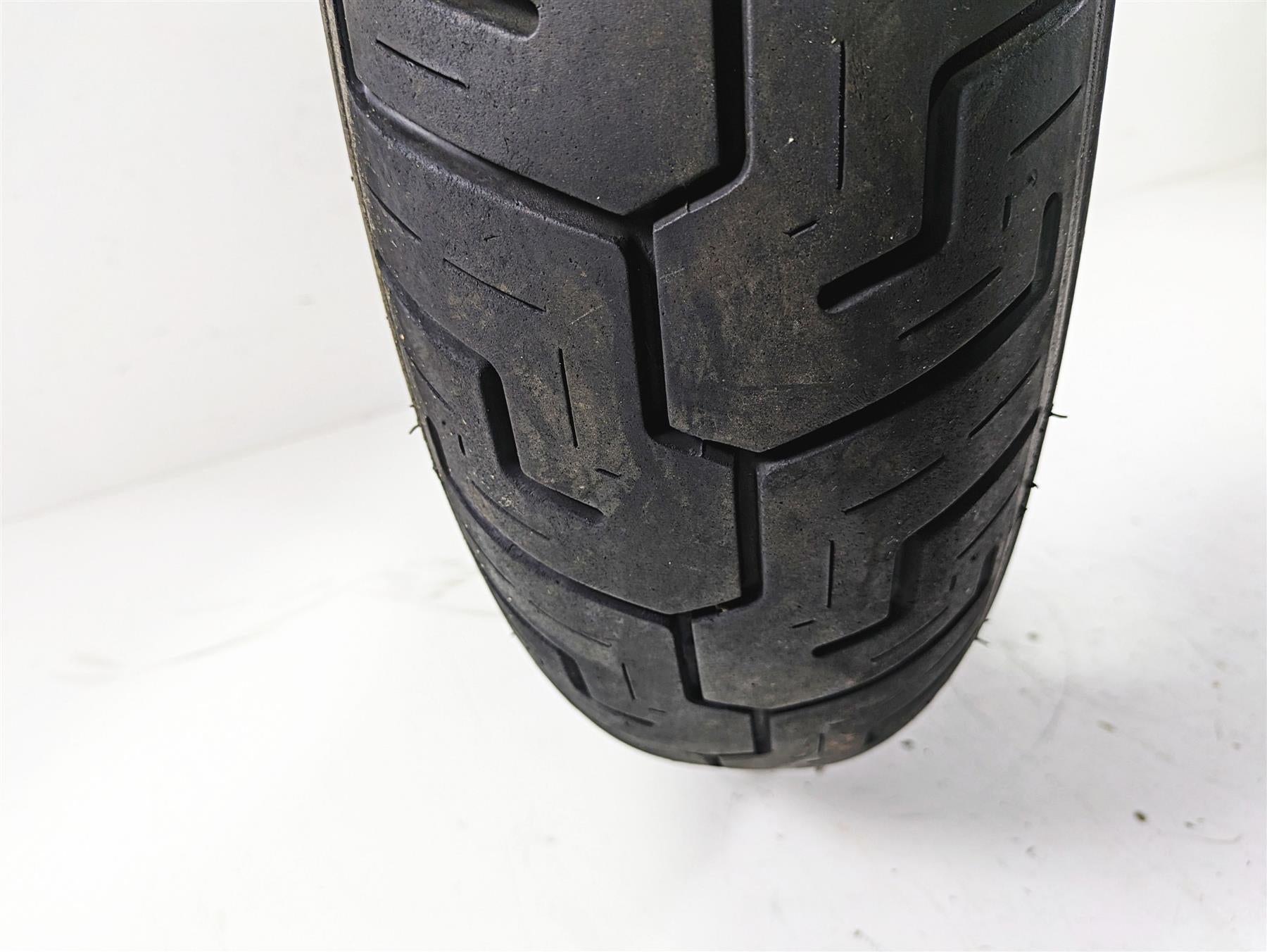 Used Rear Harley Motorcycle Tire Dunlop D401T 150/80B16 77H 43200063 {{ shop.shopifyCountryName }} - Mototech271
